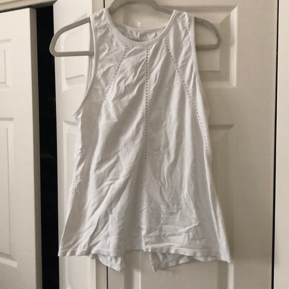 Athleta split back top